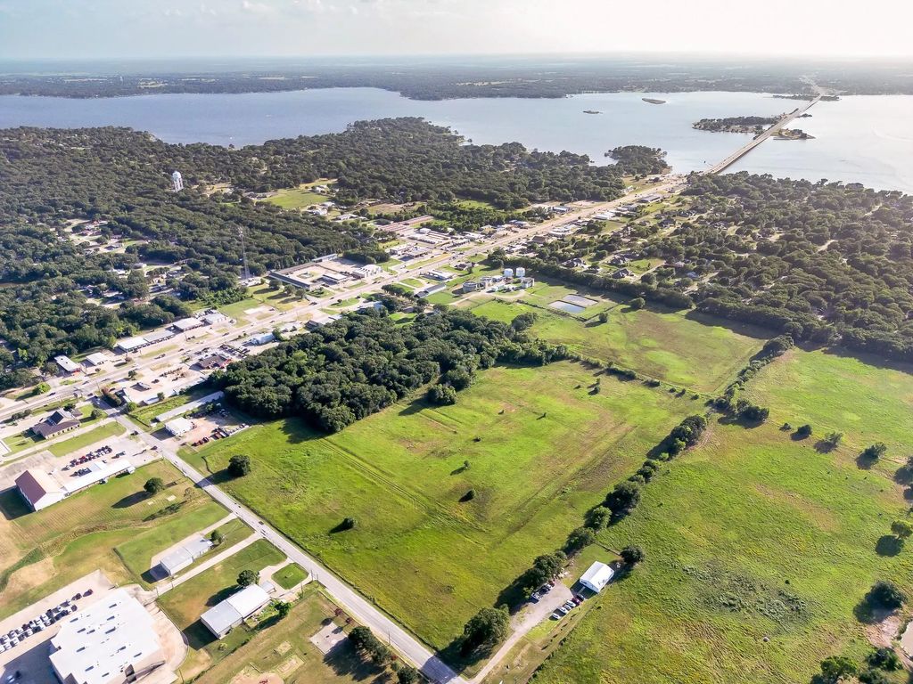 Harbor Point Road, Gun Barrel City