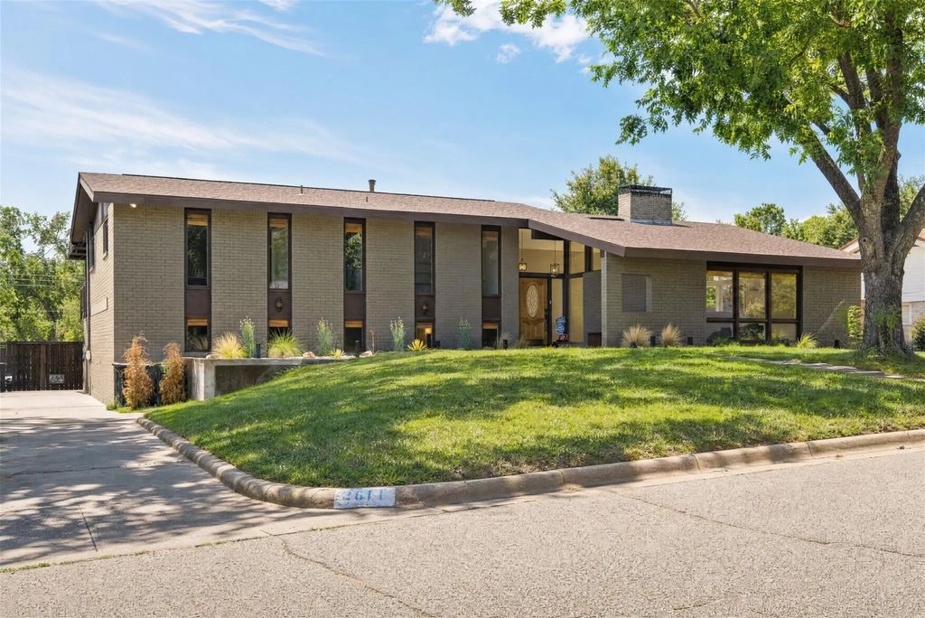 2811 Crowley Court, Arlington