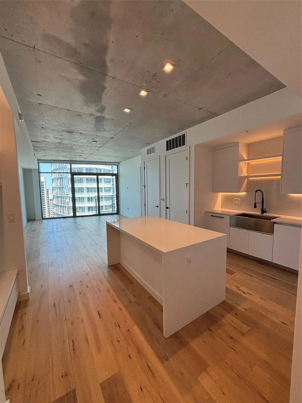 1801 N Pearl Street 3110, Dallas