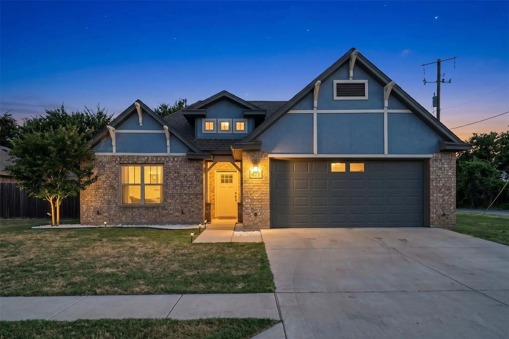977 Sam Street, Springtown
