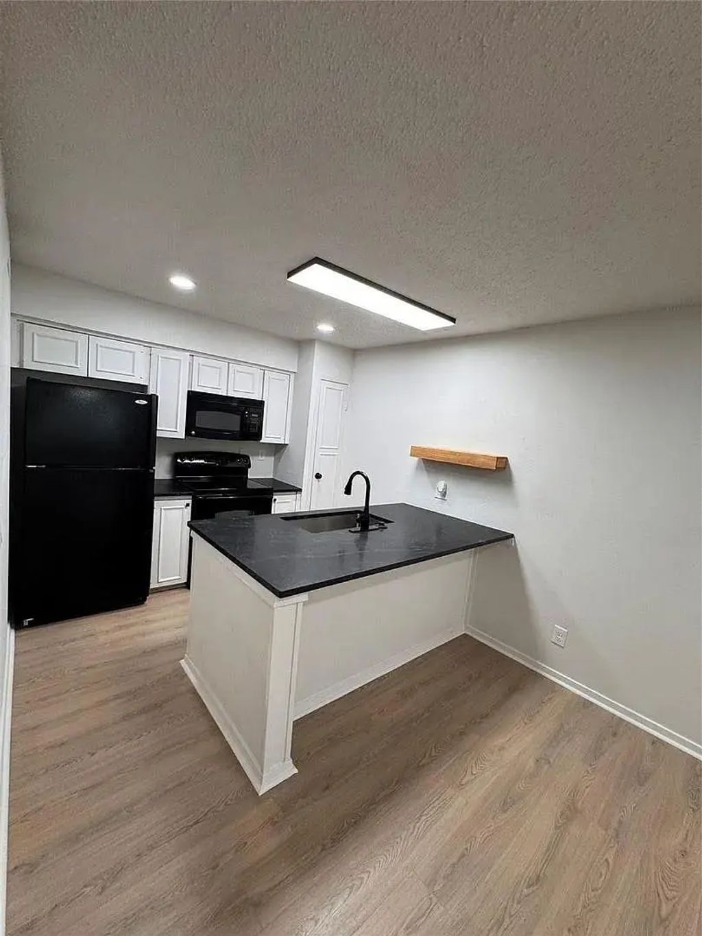 4859 Cedar Springs Road 150, Dallas