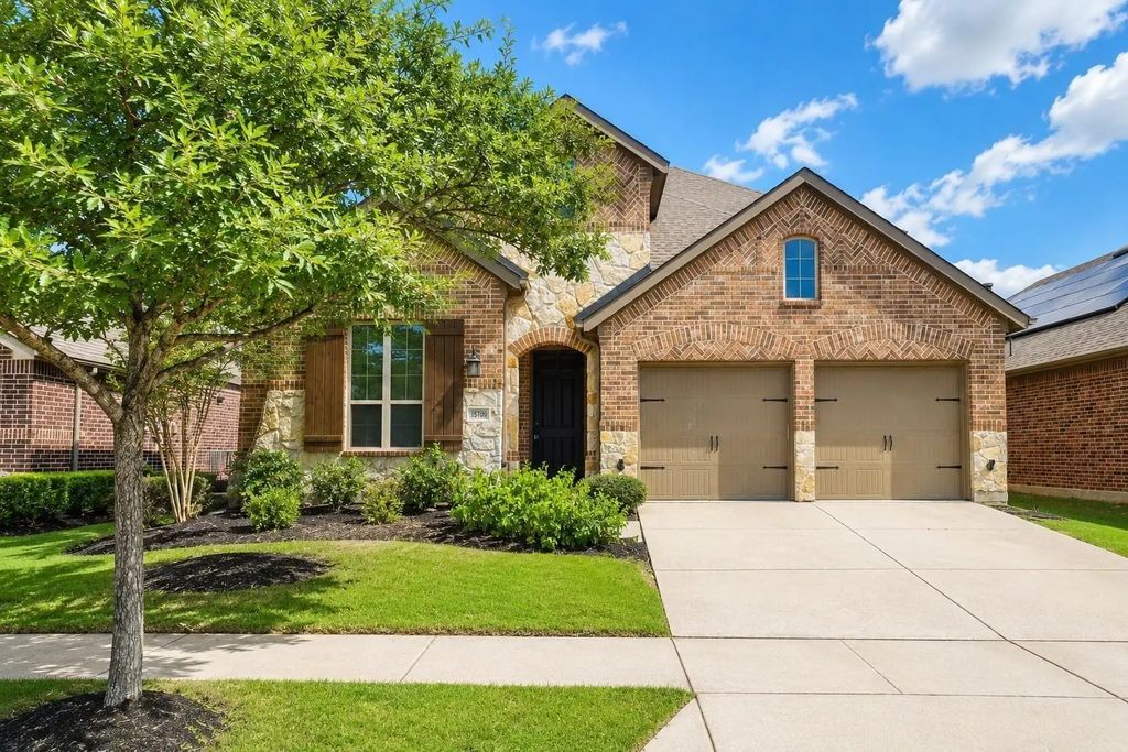 15704 Governors Island Way, Prosper