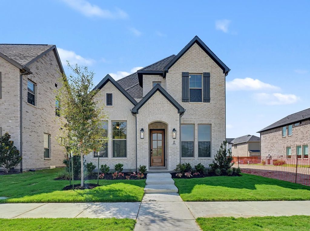 800 Caroline Drive, Celina