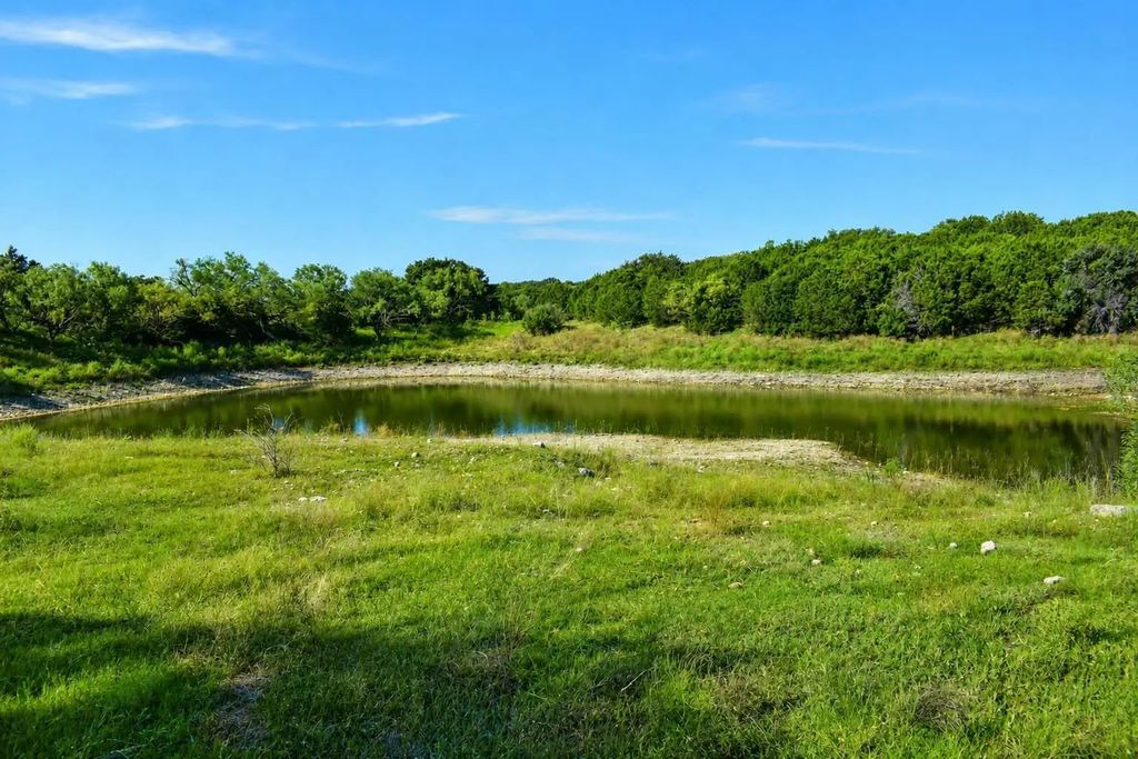 292+/- Acre Cr 208, Voca