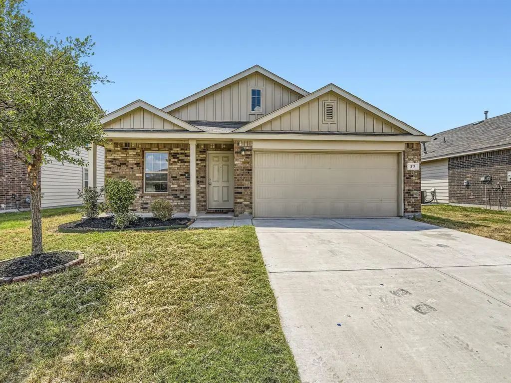 317 Blue Crow Lane, Fort Worth