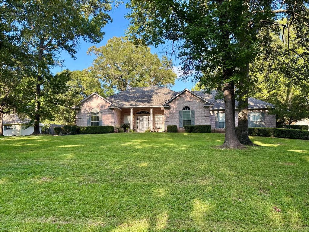 7079 Pine Oak Lane, Greenwood