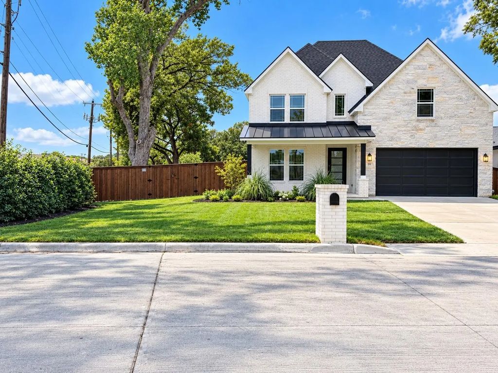 99 Kay Lane, Westworth Village