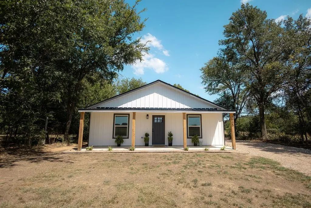 1955 Vz County Road 2144, Wills Point