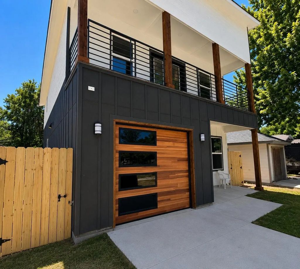 2542 Hooper Street, Dallas