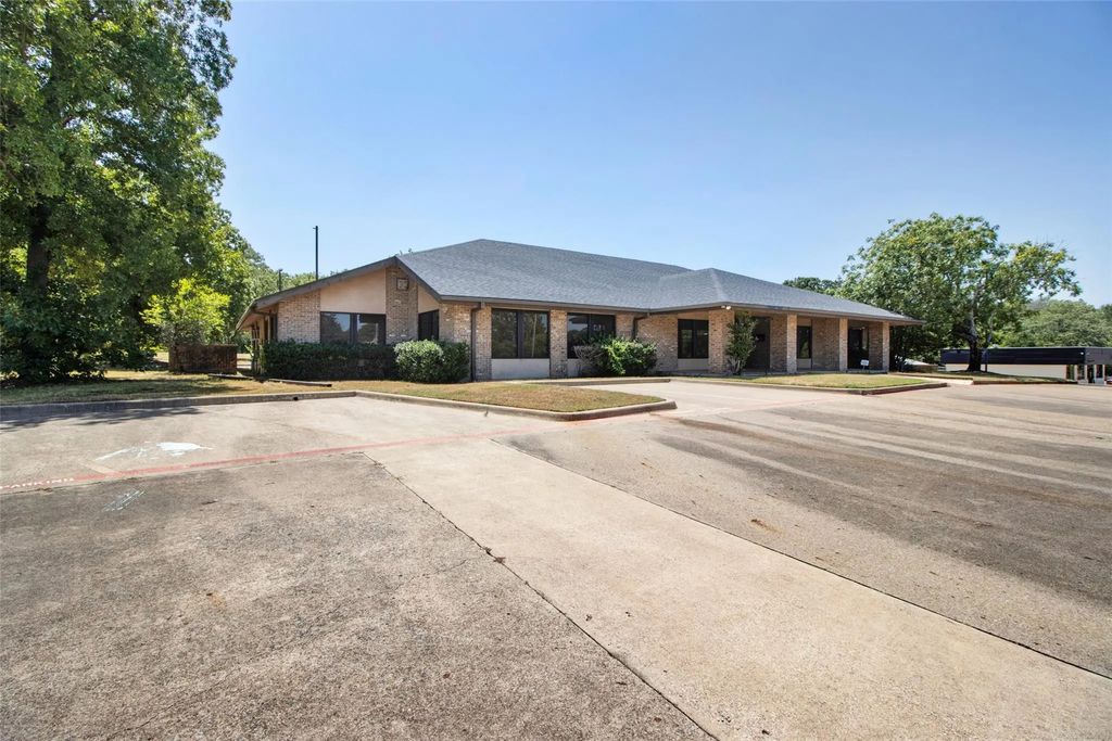 3210 W Northwest Loop 323, Tyler