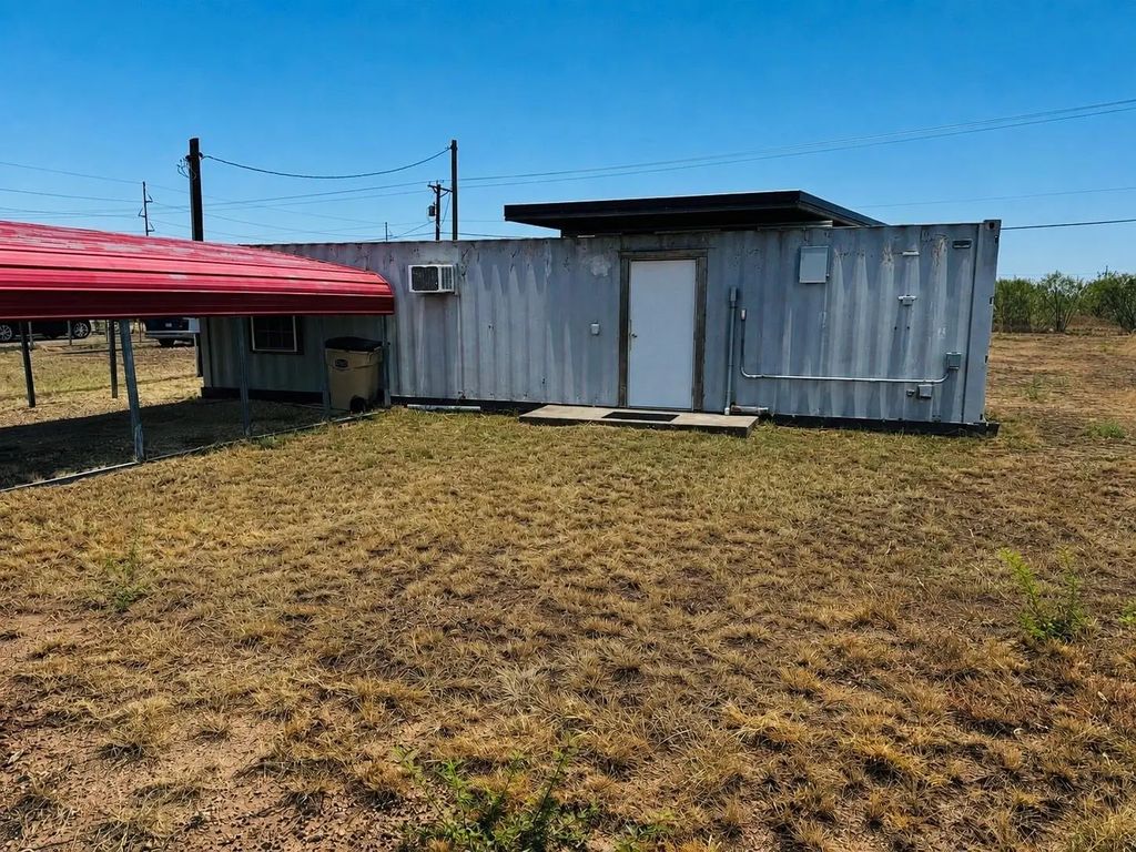 225 Ave J, Anson