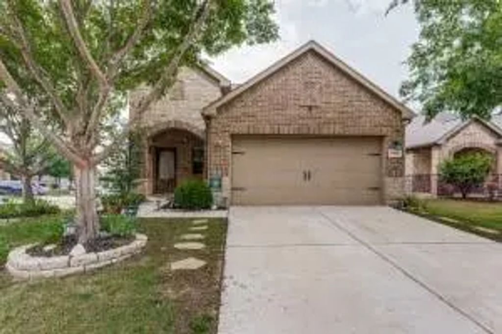 2864 Houston Wood Drive, Fort Worth
