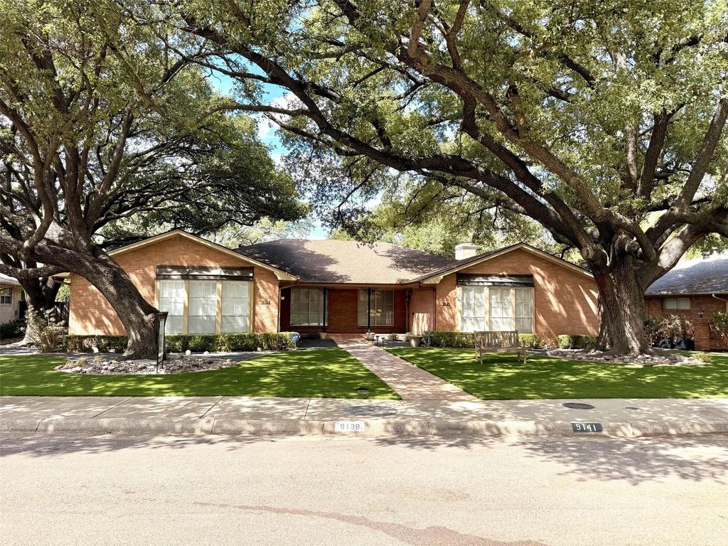 9139 Villa Park Circle, Dallas