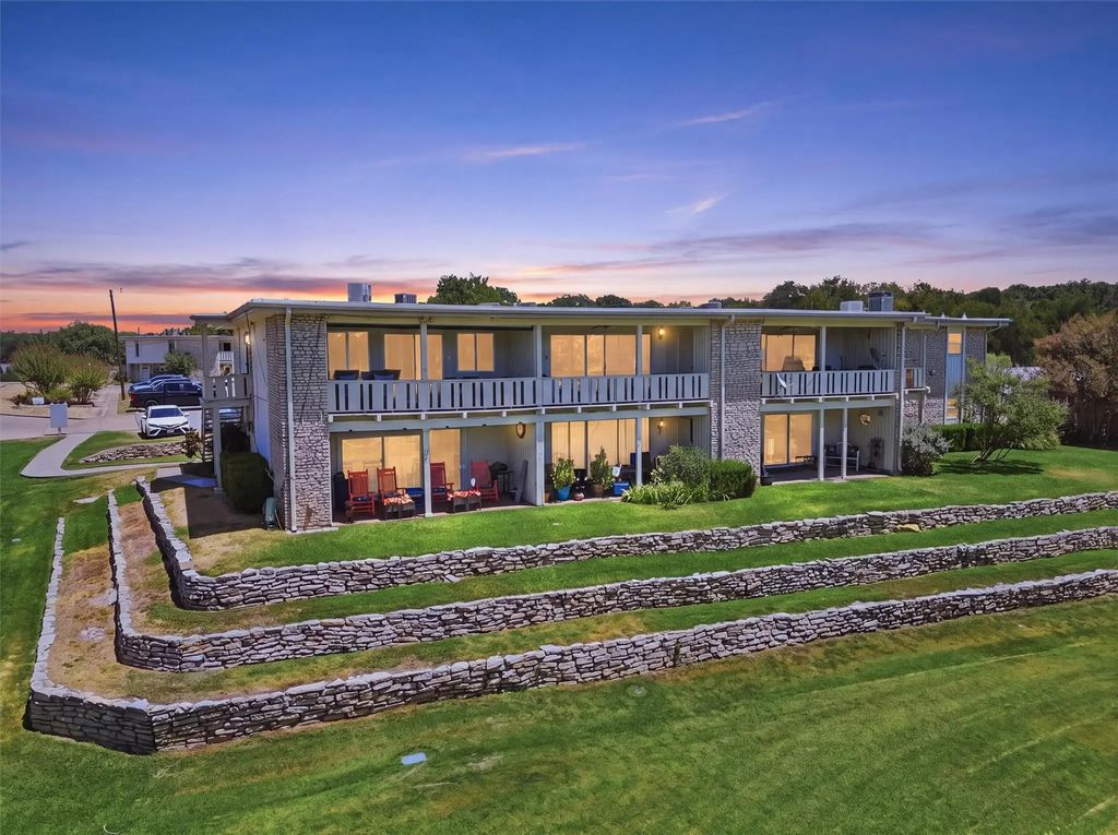 4211 Fairway Drive, Granbury