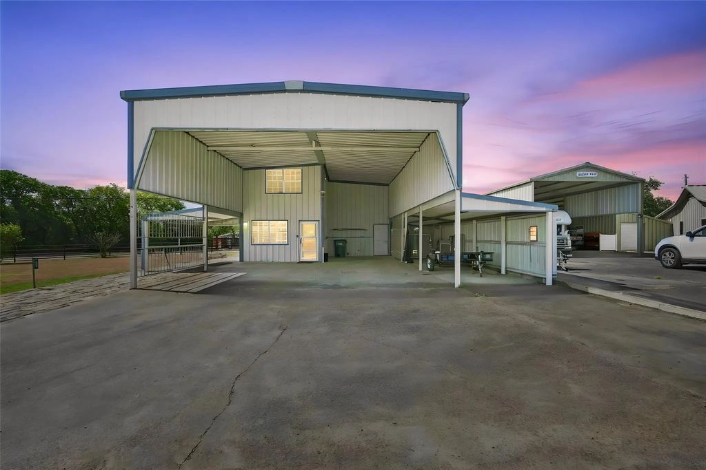 109 Yellowstone Drive, Whitney