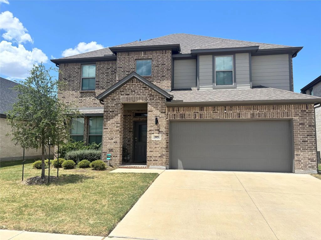 395 Teton Street, Waxahachie