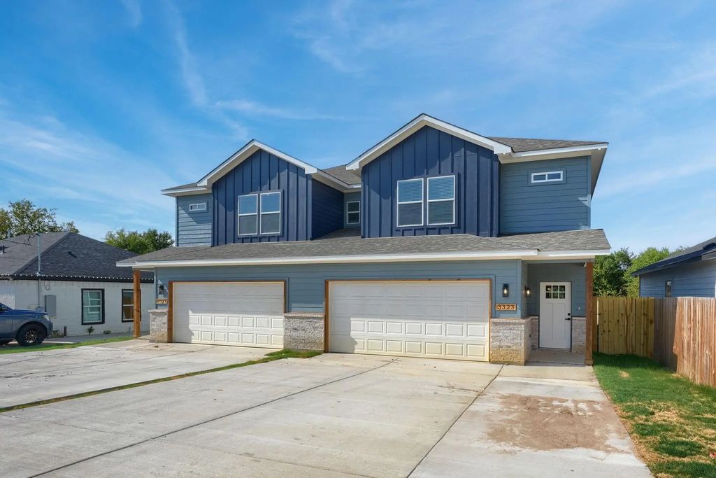 3323 Howard Street, Fort Worth