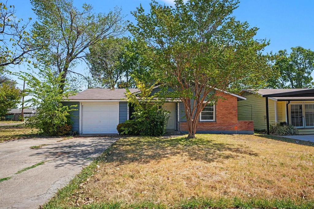 1002 Pampa Drive, Mesquite