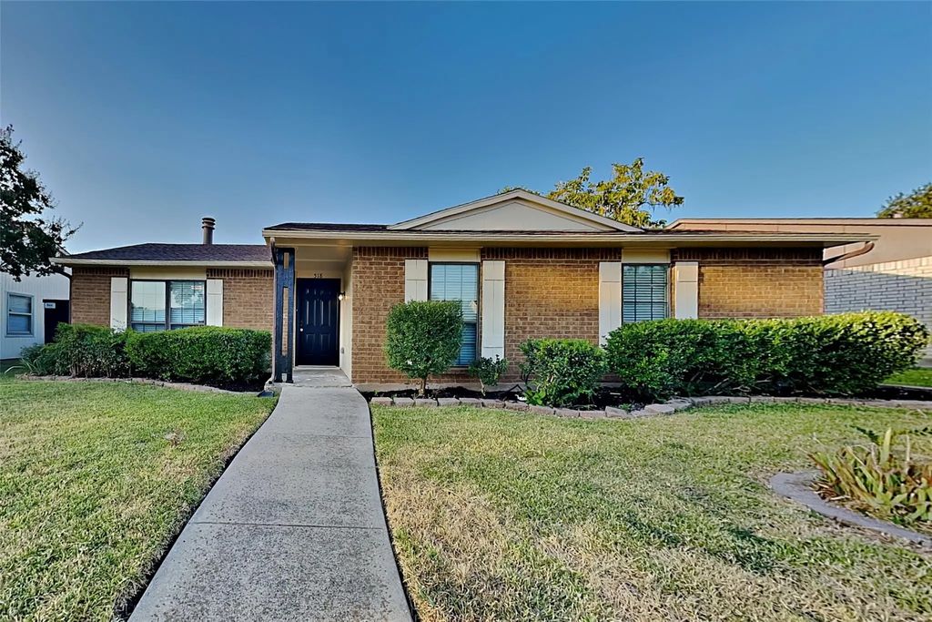518 White Oak Street, Allen