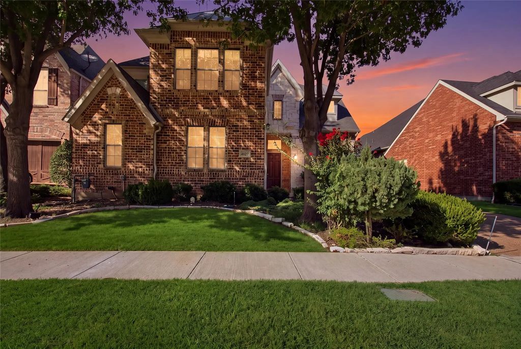6925 Medallion Drive, Plano