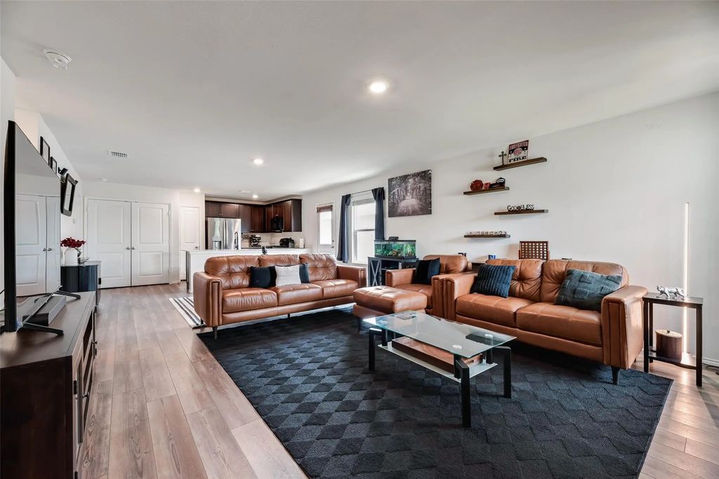 1204 Fairford Road, Crandall