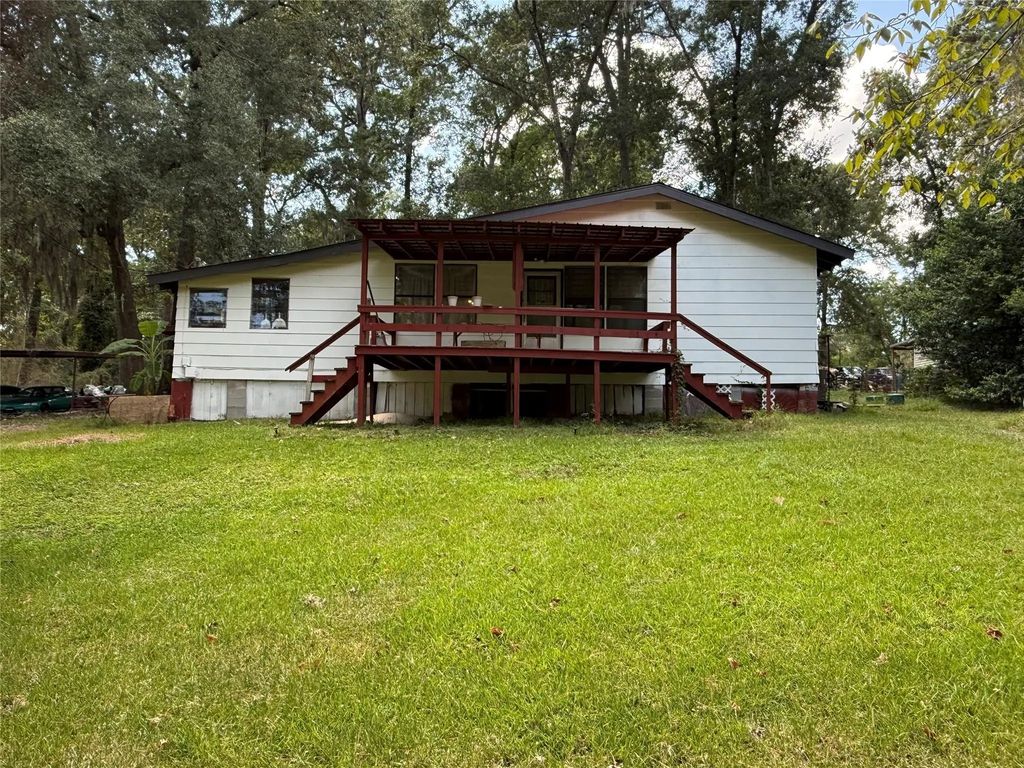 213 Dogwood Drive, Elm Grove