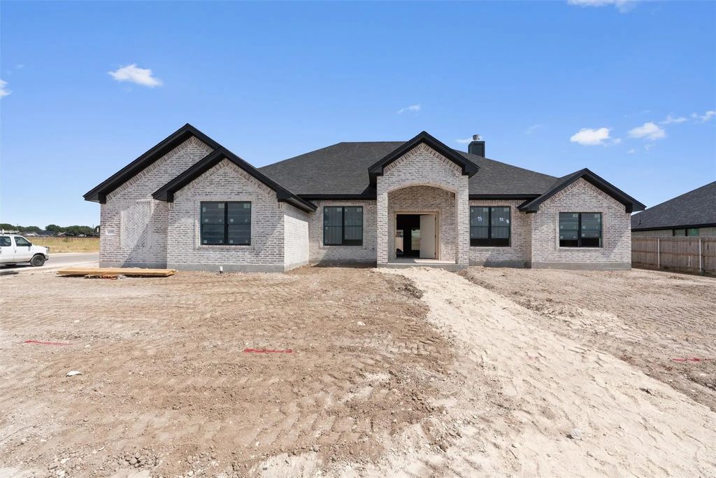1300 Promised Land, Hewitt