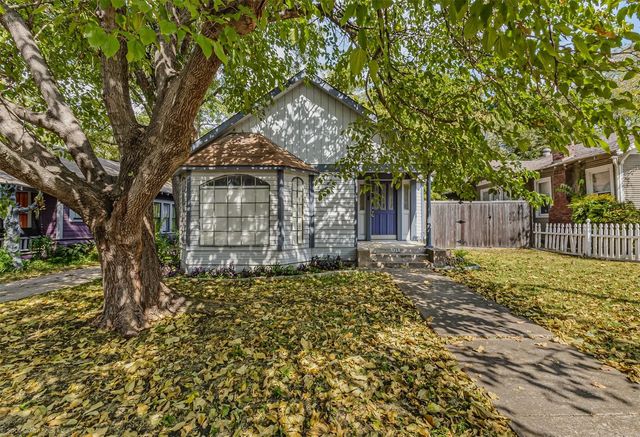 5715 Victor Street, Dallas