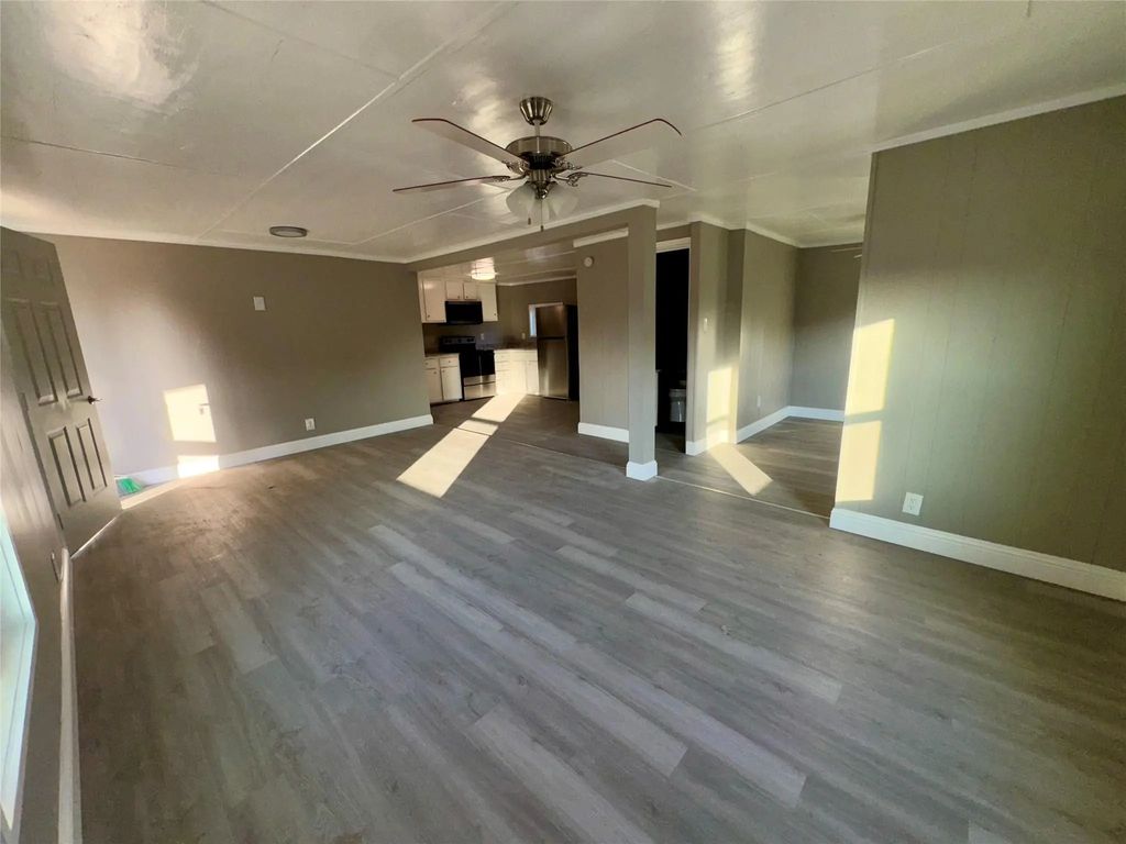 5345 Brown Lane, Fort Worth