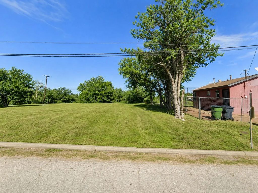 422 Bonner Street, Wichita Falls