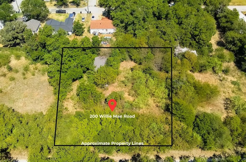 200 Willie Mae Road, Cleburne