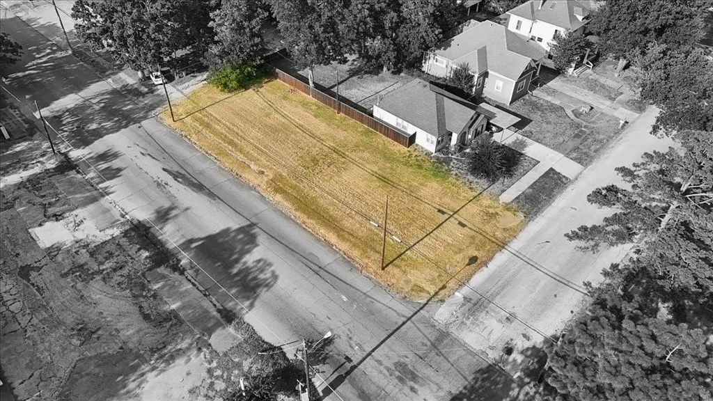 930 S Mirick Avenue, Denison