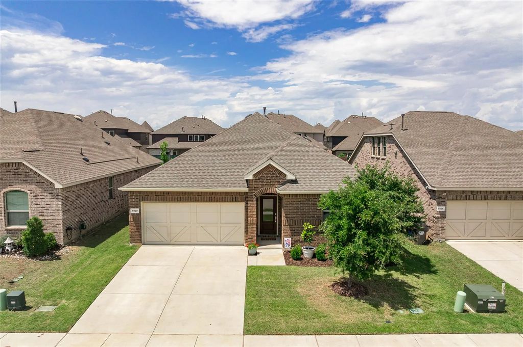 5829 Pensby Drive, Celina