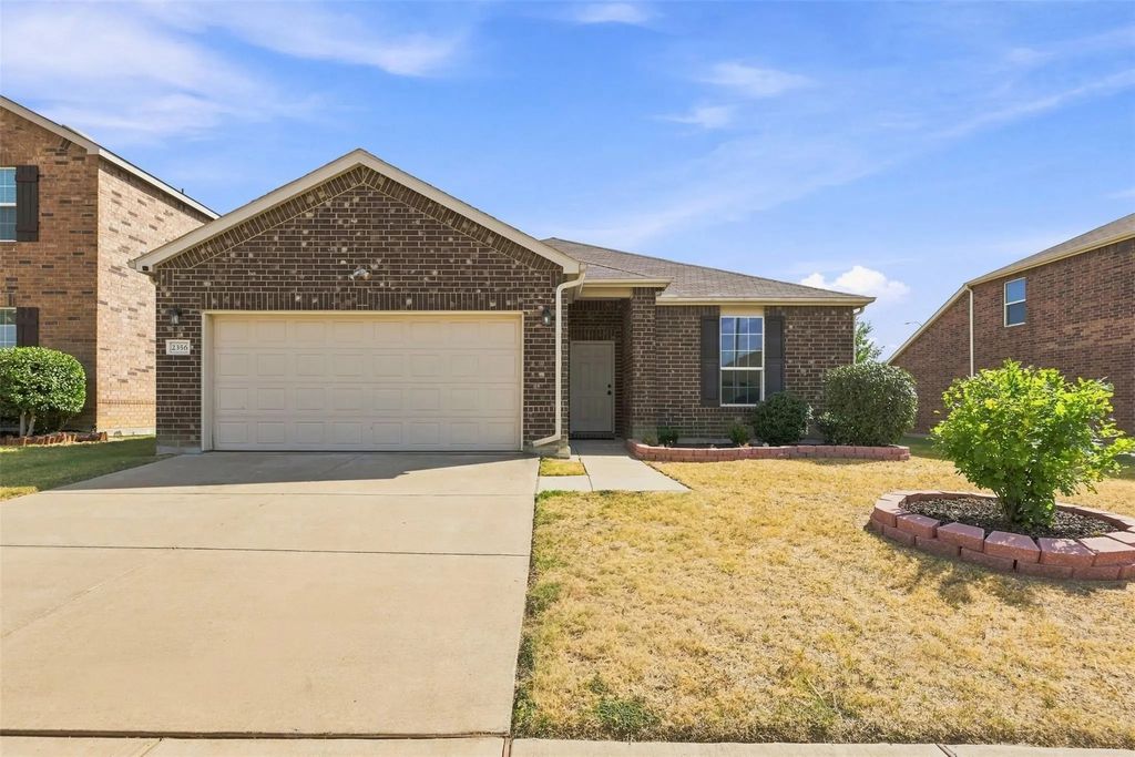 2356 Bernese Lane, Fort Worth