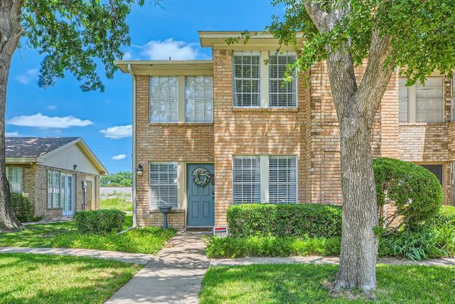 511 Towne House Lane, Richardson