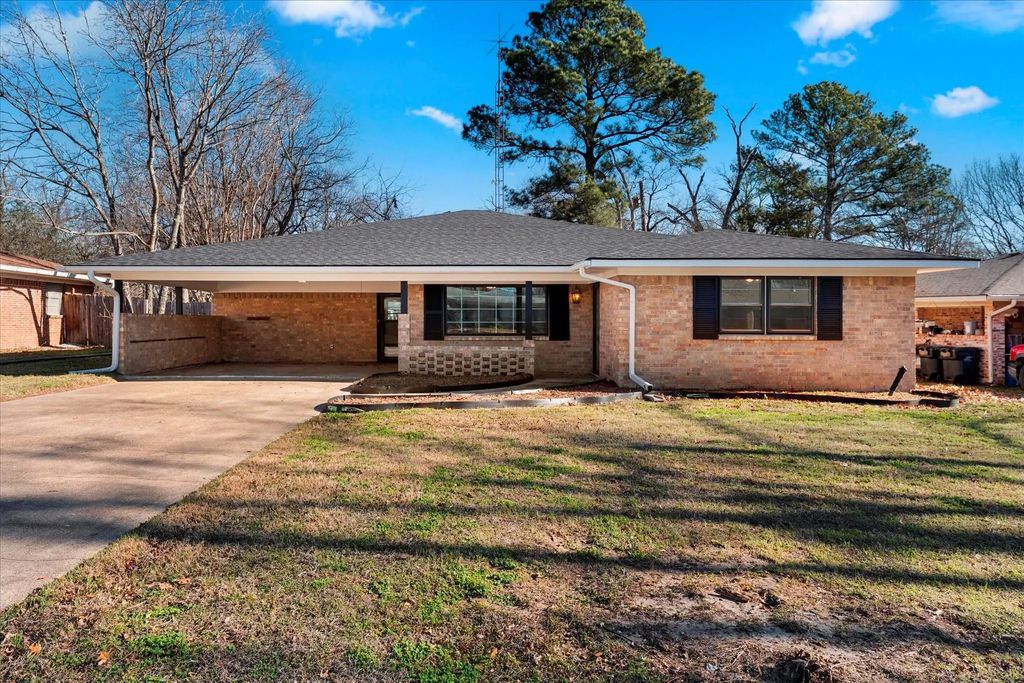 601 N 38th Street, Corsicana