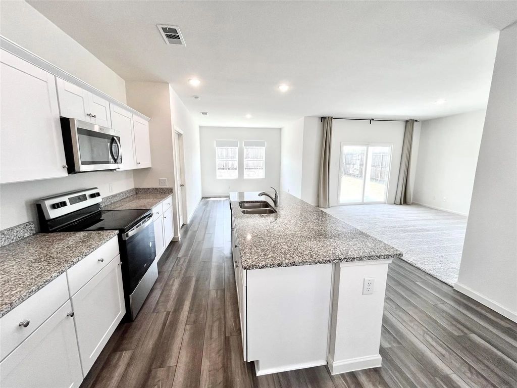 8400 Hawkview Drive, Fort Worth