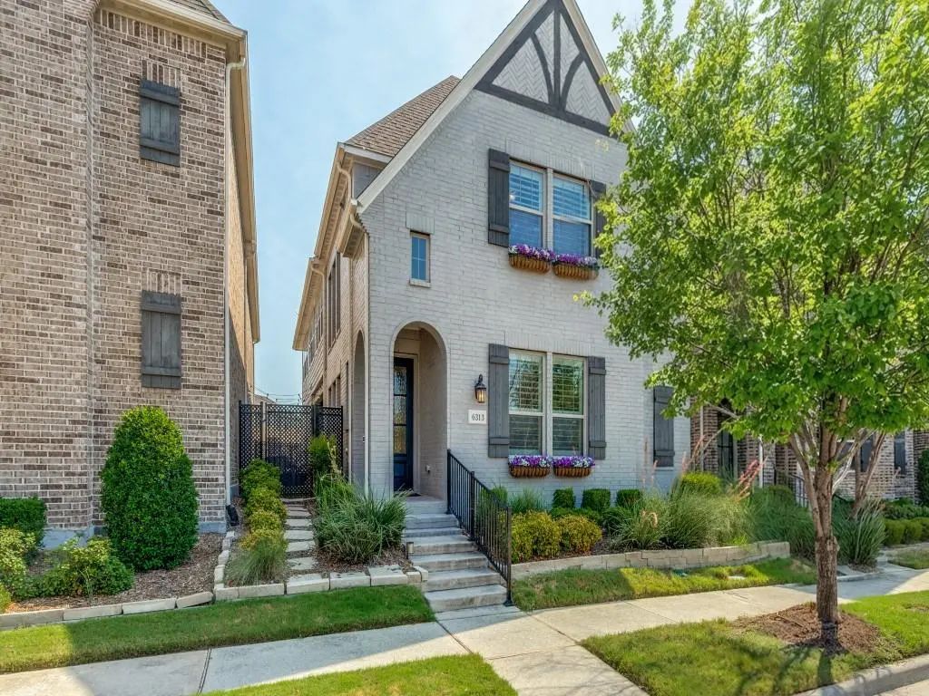 6313 Exeter Avenue, McKinney