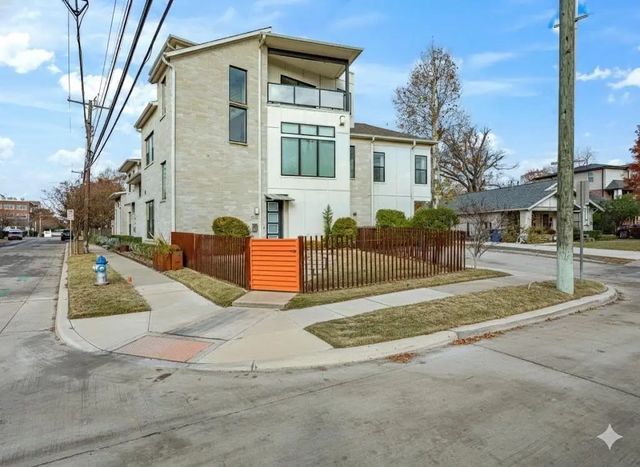 2802 Lee Street, Dallas
