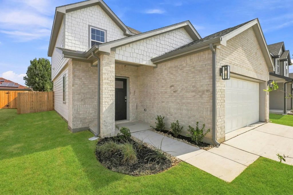 3253 Kelso Drive, Everman