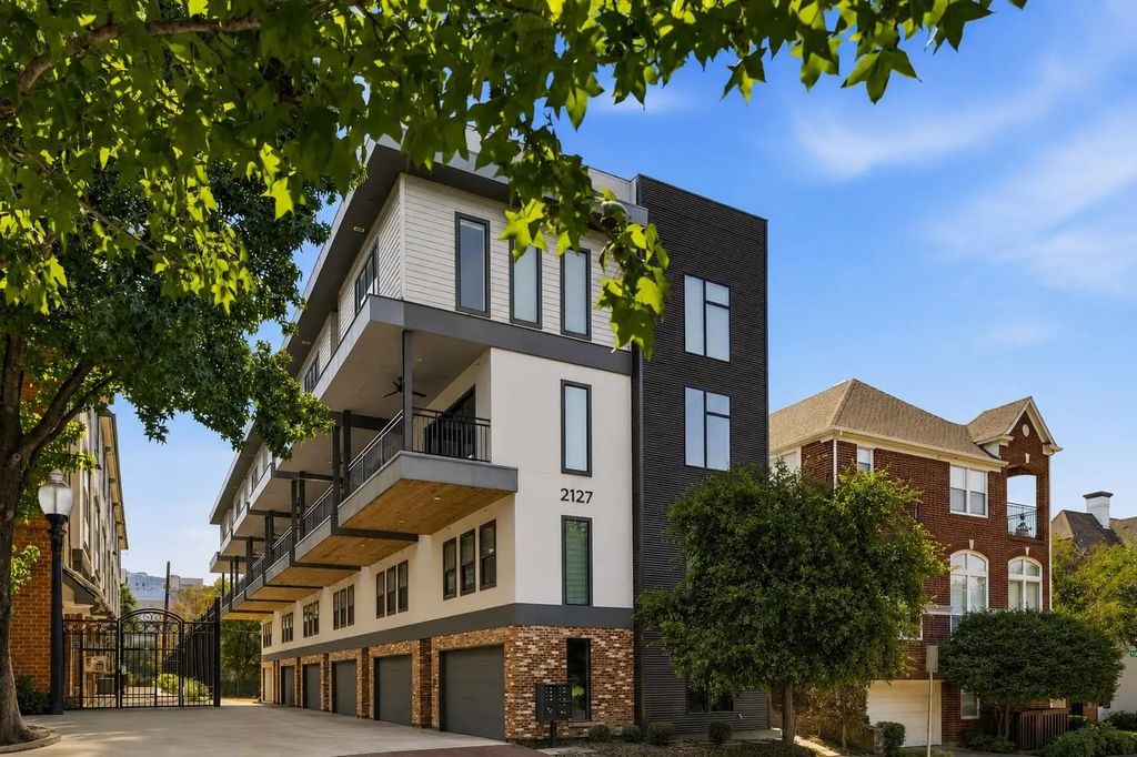 2127 Clark Street Apt 106, Dallas