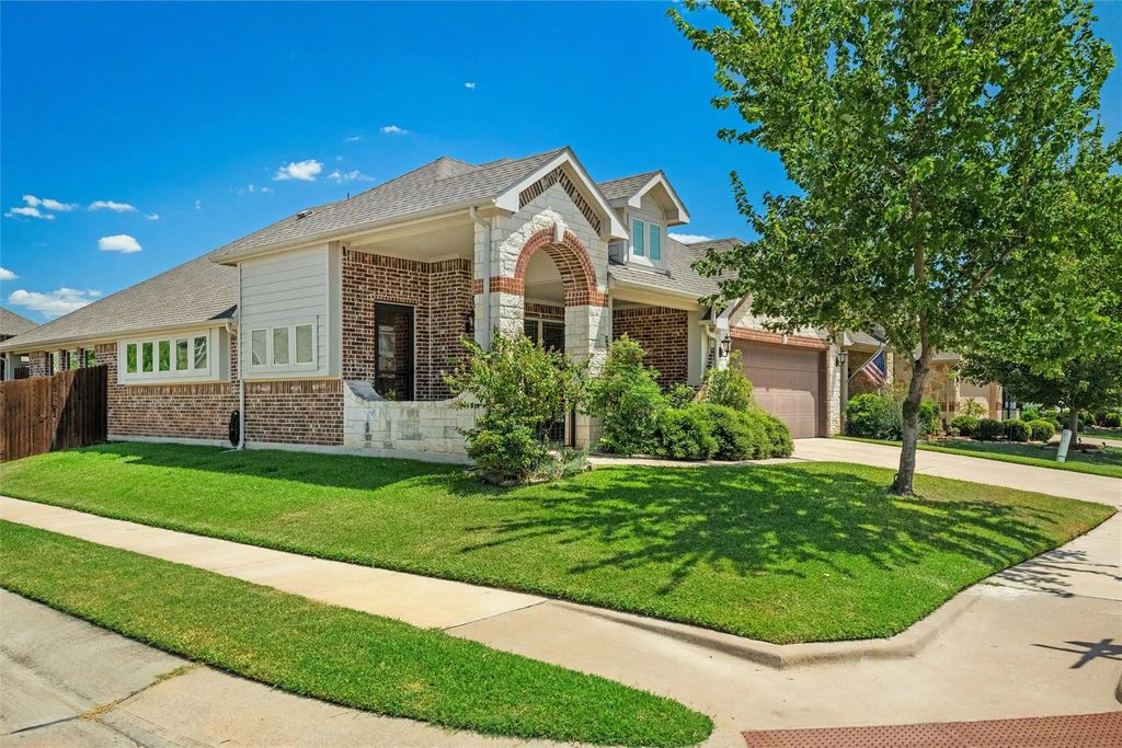 116 Cimmaron Court, Alvarado