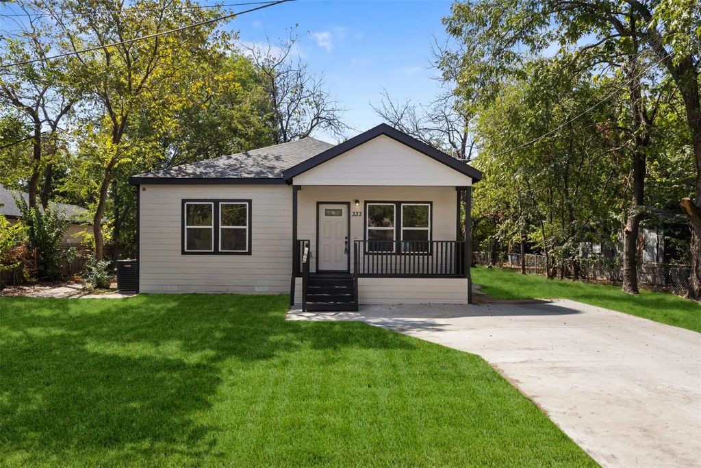 333 Levant Avenue, Dallas