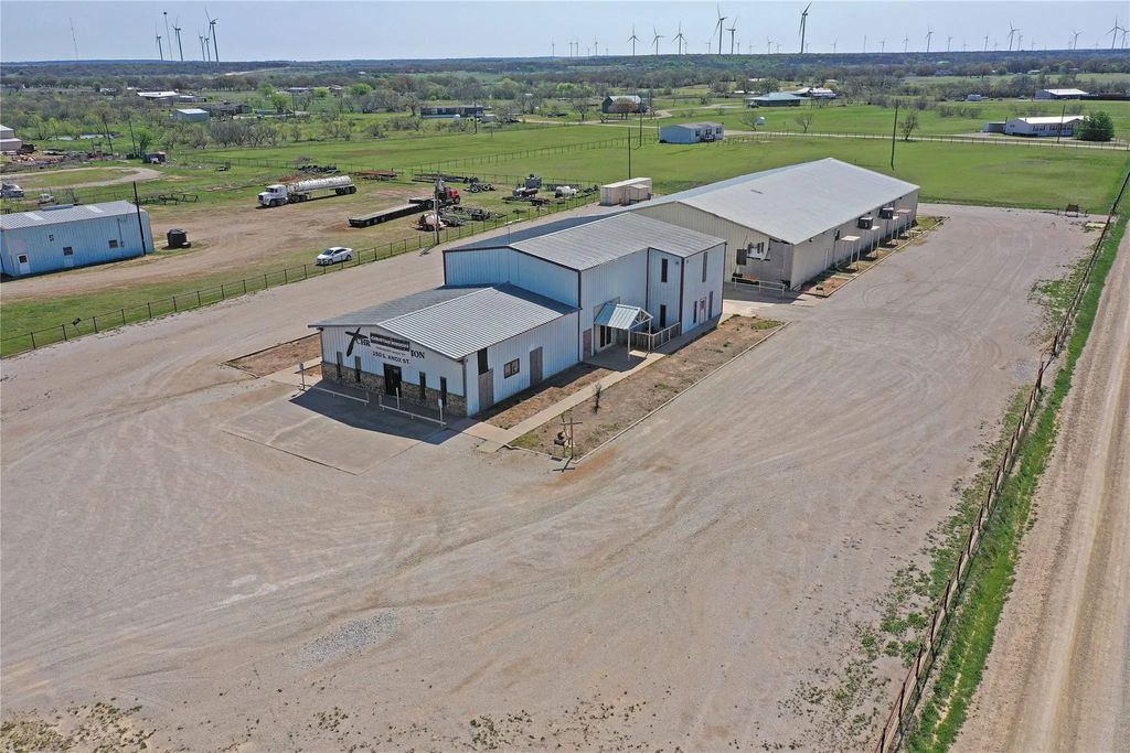 153 O'neal Lane, Jacksboro