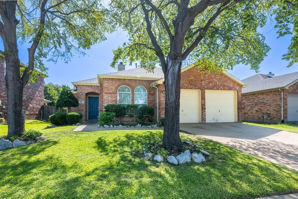 523 Pinto Lane, Forney