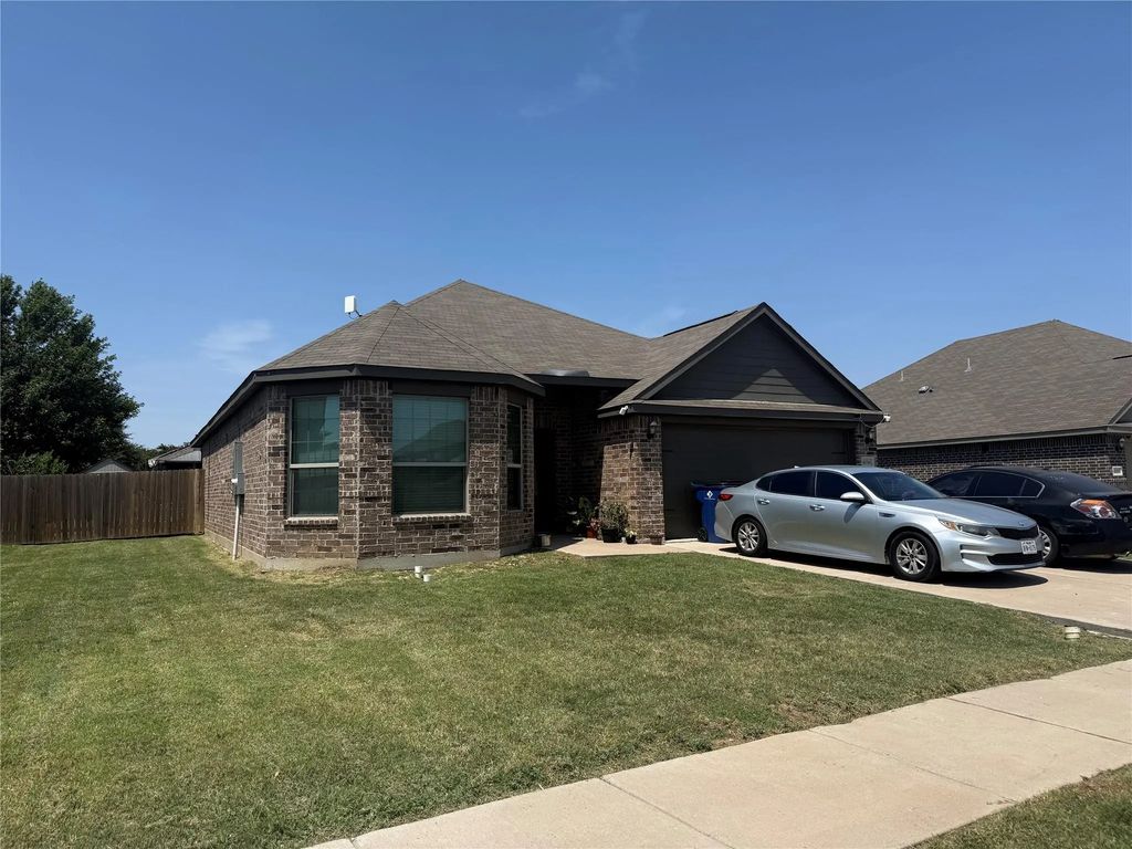 1036 Tumbleweed Trail, Crowley
