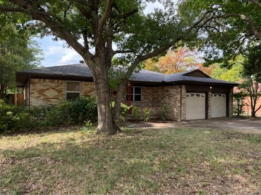 814 Sequoia Drive, Lancaster