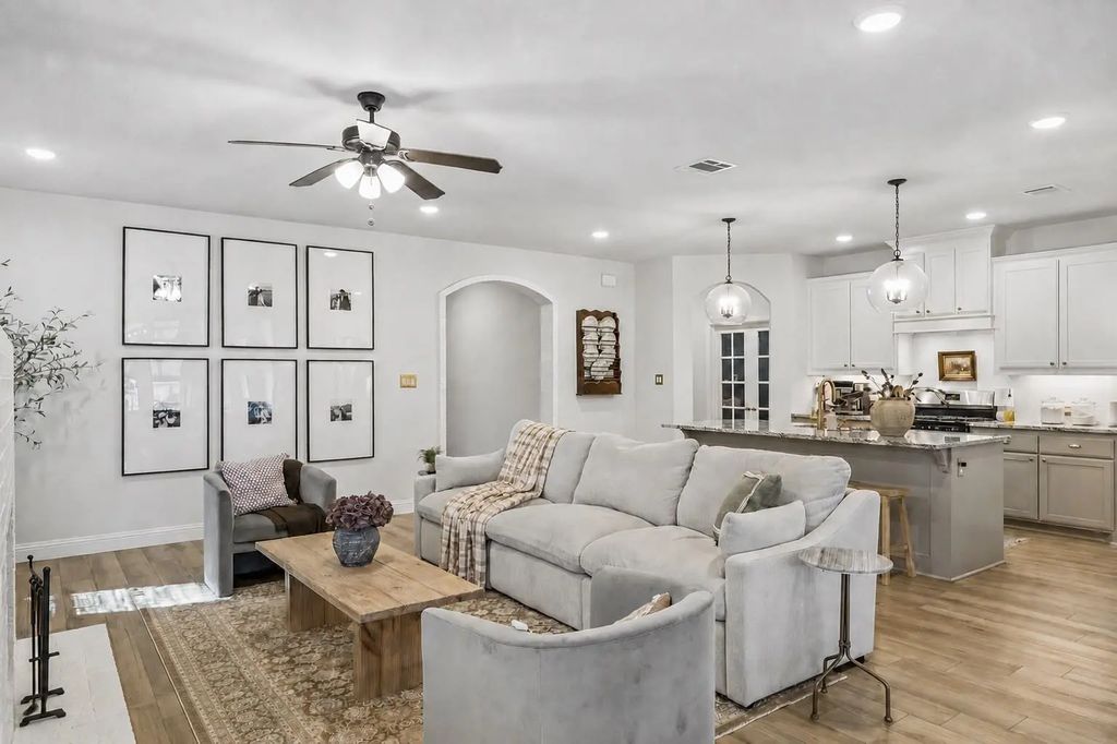 8228 Cheetah Path, Godley