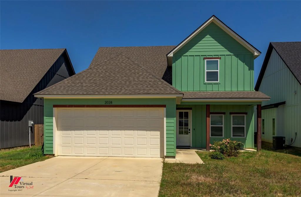 2028 Pine Hill Road, Shreveport