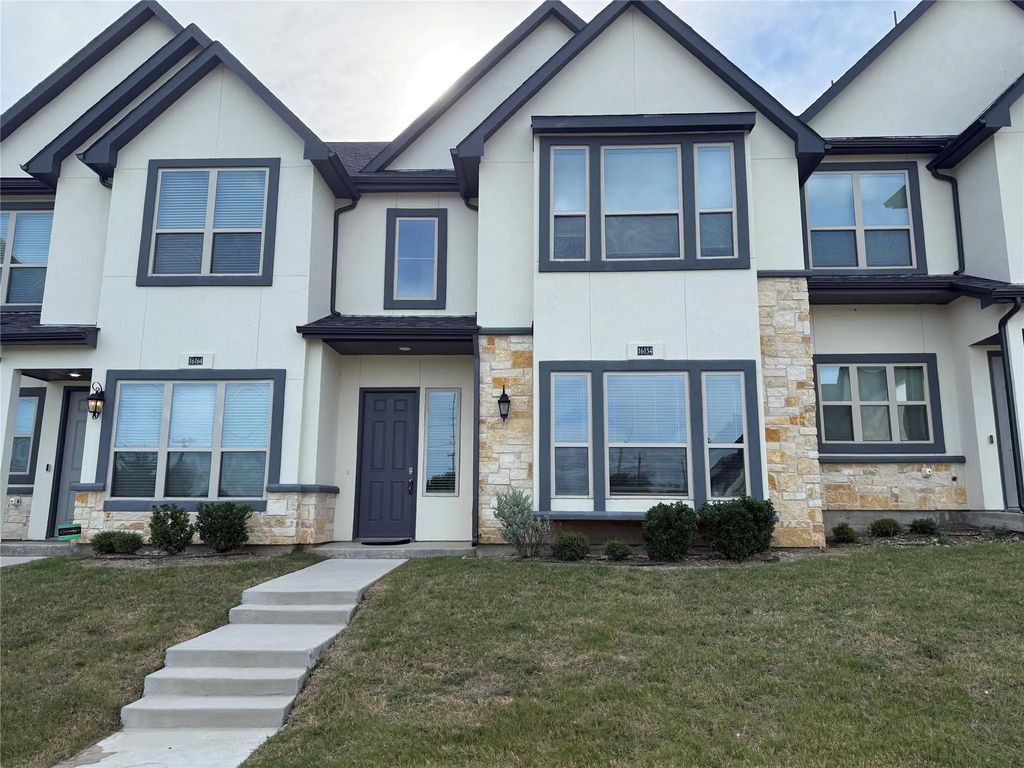 16154 Doe Lake Drive, Frisco